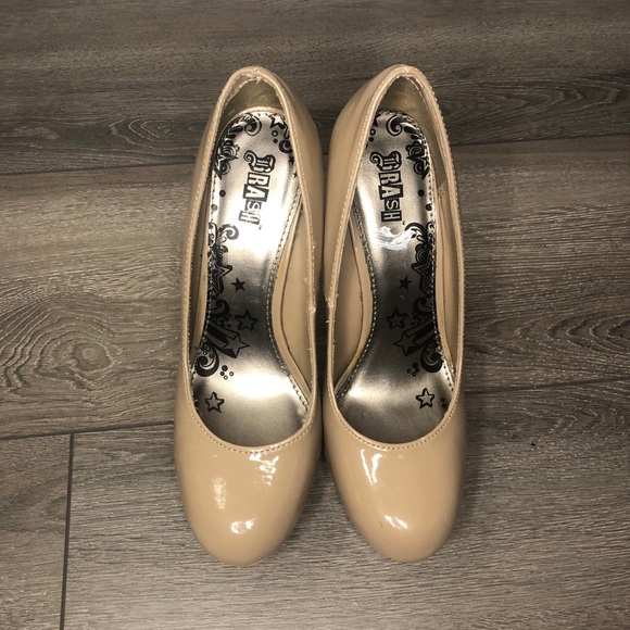 Nude platform pumps - Picture 3 of 5